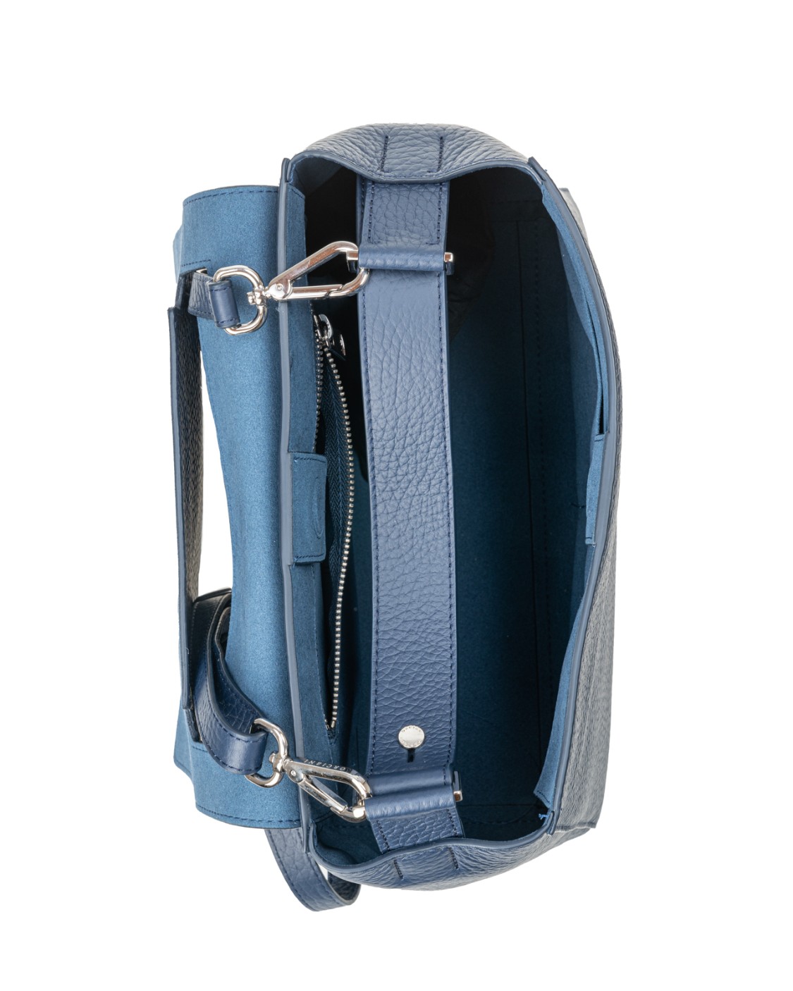 shop ORCIANI  Borsa: Orciani borsa a spalla media Sveva Soft in pelle martellata con tracolla.
Manico regolabile.
Tracolla regolabile.
Apertura a scomparsa sulla parte alta della patta.
Tasca interna con zip.
Due taschini interni aperti.
Chiusura con bottone magnetico.
Dettagli finitura nichel lucido.
Dimensioni: L 32cm x A 24cm x P 15cm.
Composizione: 100% pelle.
Made in Italy.. BT2006 SOF-NAVY number 9743459